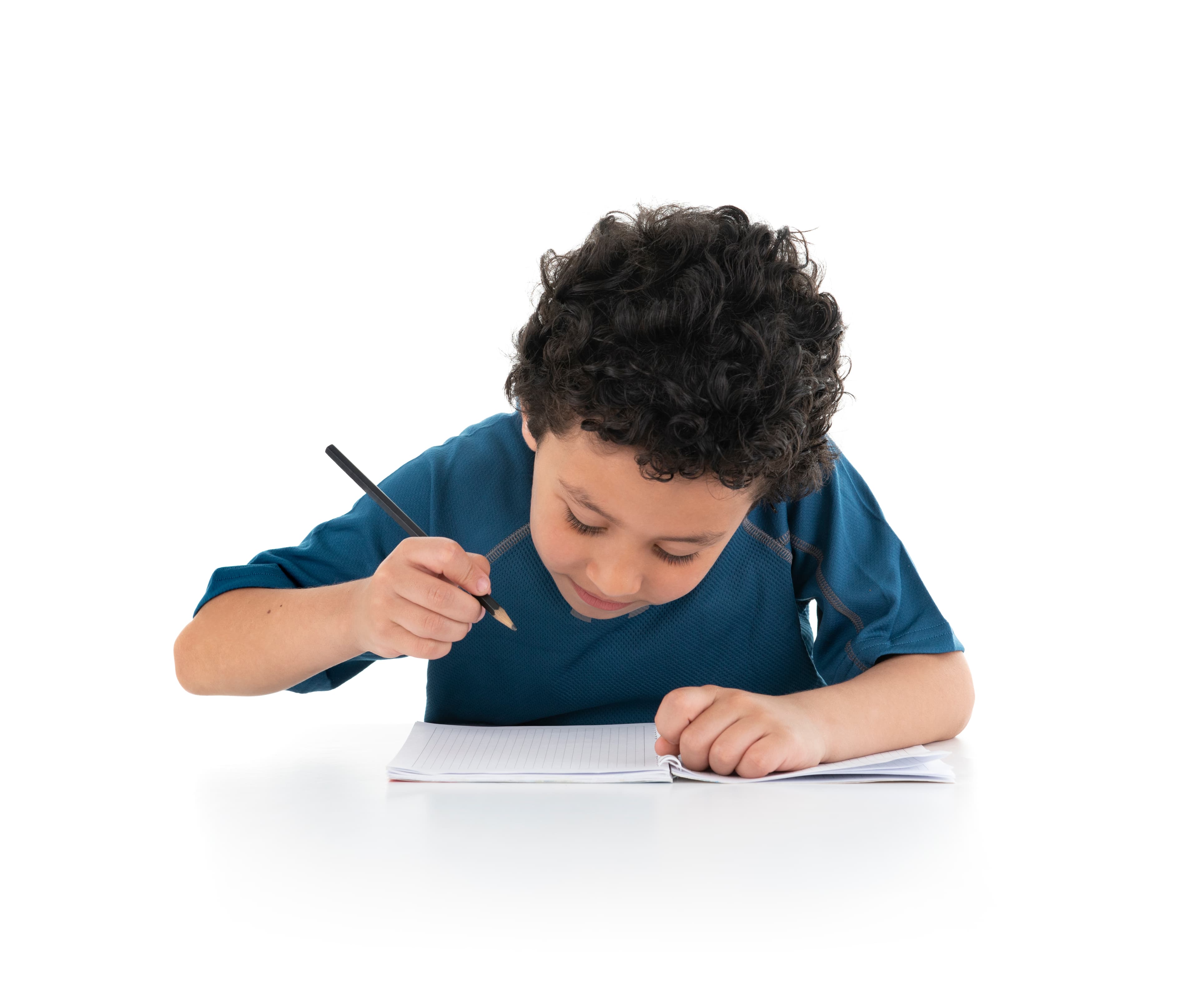 Mi hijo comete errores tontos por no fijarse: ¿Por qué pasa? y ¿Cómo ayudarle a revisar su trabajo?